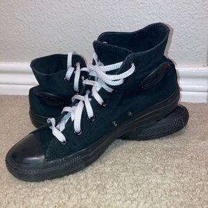 Black converse Women size 8